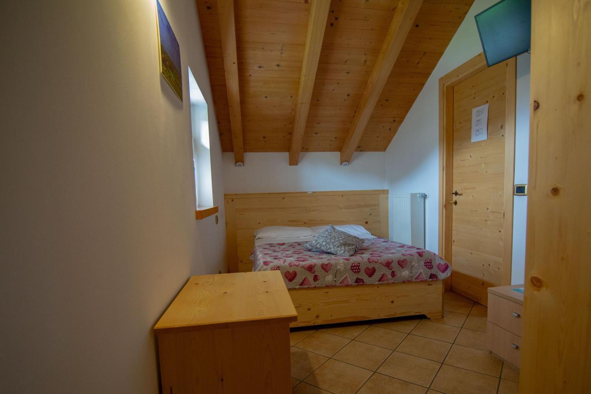 Rifugio Pranolz Hotel Trichiana ภายนอก รูปภาพ