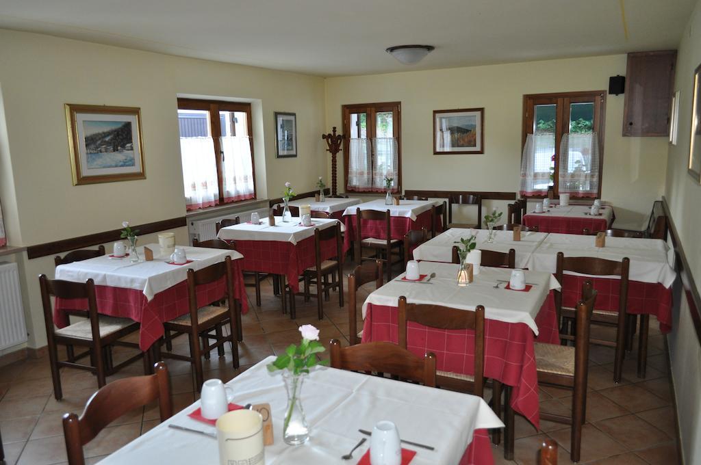 Rifugio Pranolz Hotel Trichiana ภายนอก รูปภาพ